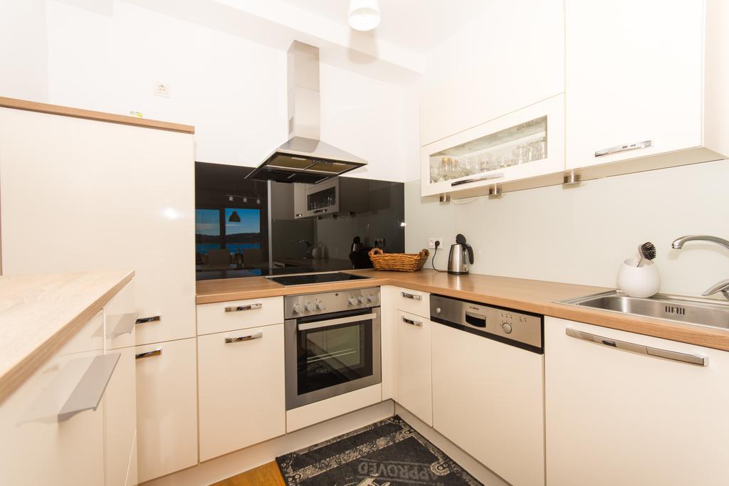 Apartment Labadusa Τρογκίρ Εξωτερικό φωτογραφία
